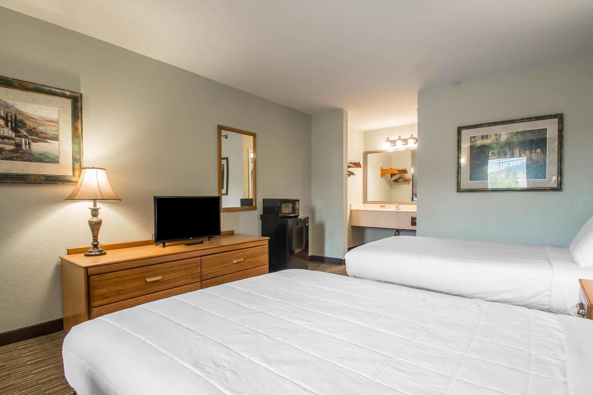 Baymont By Wyndham Branson Thousand Hills Εξωτερικό φωτογραφία